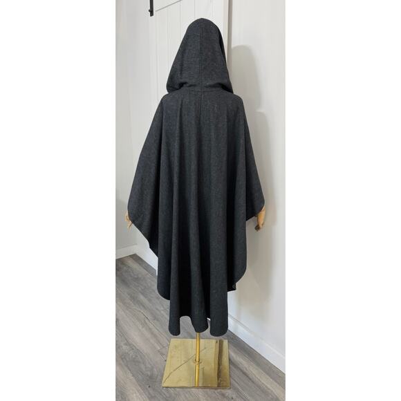 VTG 80s Daniel for Spellbound Elegant Charcoal Gray Wool Hooded Scarf Cape OS - Picture 5 of 9